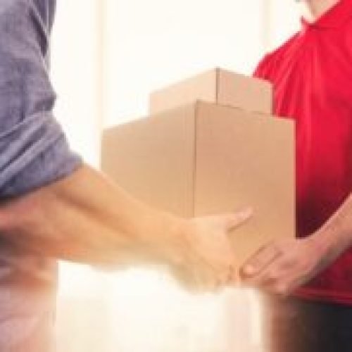 مندوب-توصيل-طرود-نفس-اليوم-300x181